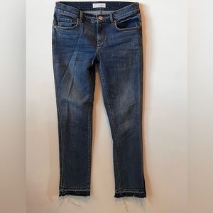 Anne Taylor loft 25 / 0 modern straight jeans slit frayed bottom hem
